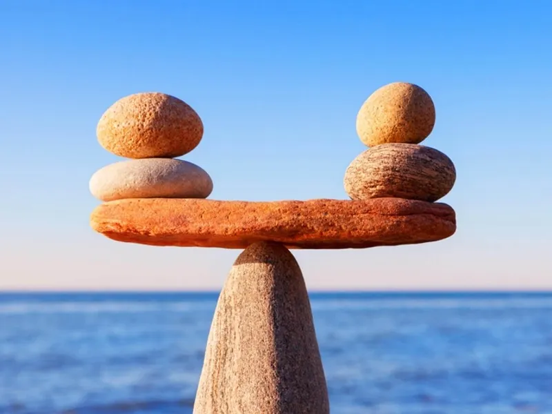 Hình ảnh minh họa các biện pháp bảo mật dữ liệu mạnh mẽ tại Banca30, bao gồm mã hóa, tường lửa và giám sát liên tục.